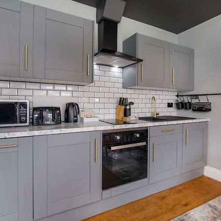 Bateman, Modern City Centre Apartment Sleeps 6 Γιορκ Εξωτερικό φωτογραφία