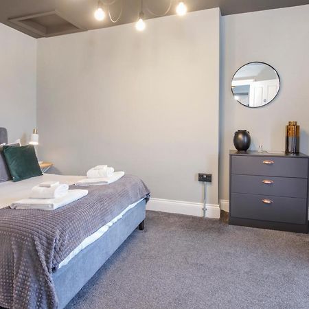 Bateman, Modern City Centre Apartment Sleeps 6 Γιορκ Εξωτερικό φωτογραφία
